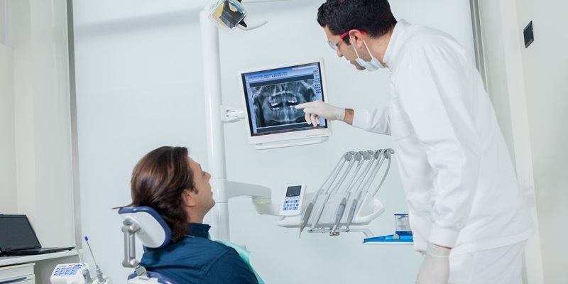 Tecnologie 3D, impianti innovativi e sicurezza ospedaliera alla Dental Unit di Città di Lecce Hospital