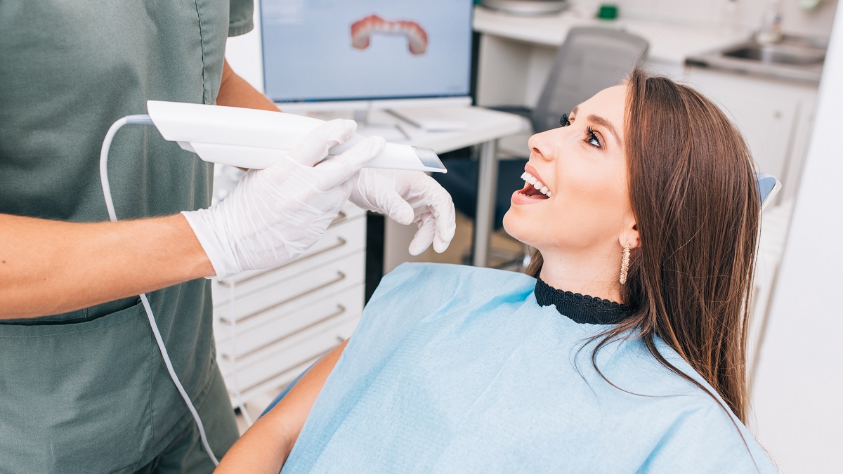 Scanner intraorale, i vantaggi dell’impronta dei denti in digitale