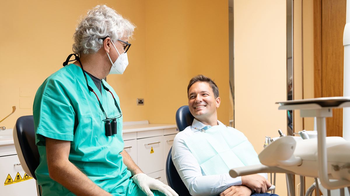 Prendersi cura della salute del cuore con una buona igiene orale