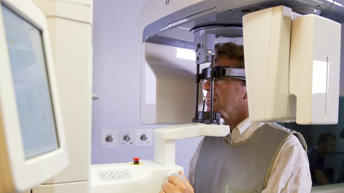 Implantologia computer guidata: una soluzione per ogni paziente