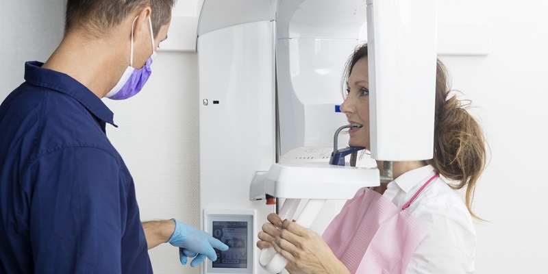 Panoramica dentale: l’importanza della diagnostica alle Dental Unit 